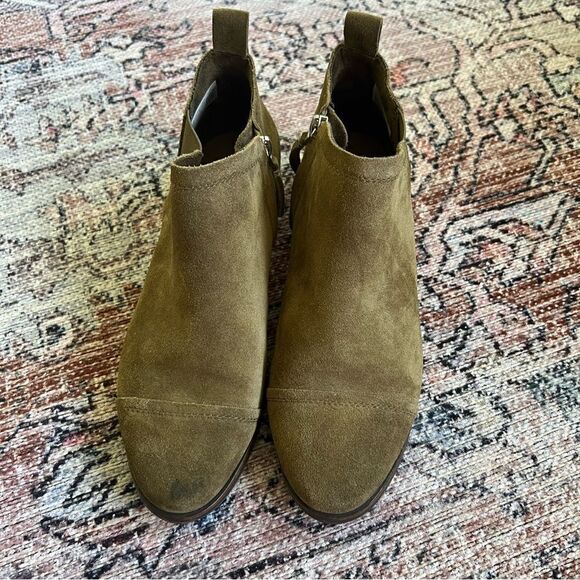 Toms Reese Olive Green Suede Ankle Boots Side Zipper Size 8.5 - Picture 3 of 12